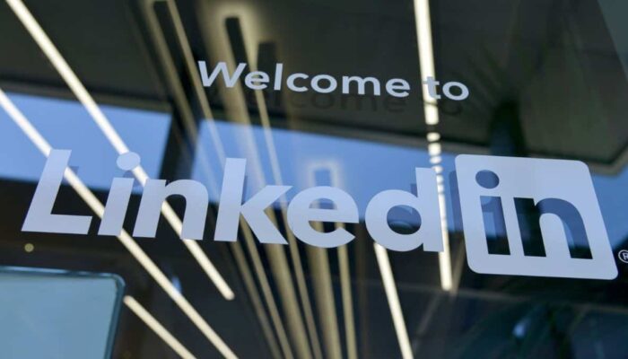Untung Besar, LinkedIn Malah Pecat Tiga Persen Karyawan