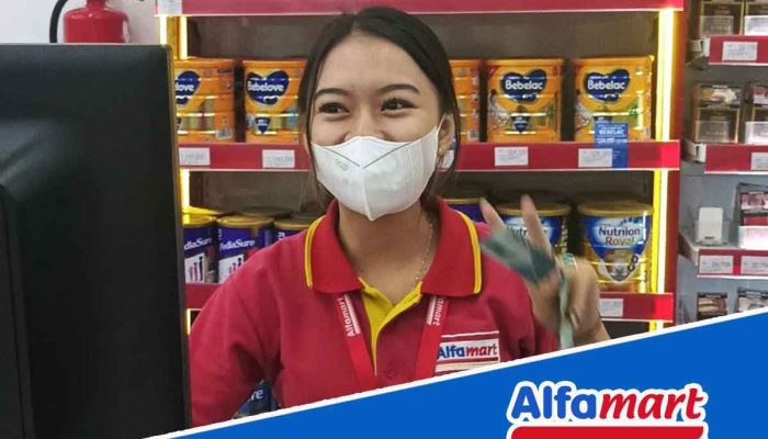 Mengenal Tugas dan Tanggung Jawab Kasir Alfamart: Peluang Karier di Ritel Modern