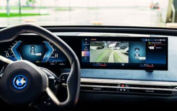 "My BMW App" Bakal Punya Fitur Parkir Jarak Jauh Otomatis di Android 5 My BMW App